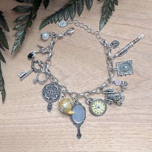 Silver Charm Bracelet - Alice in Wonderland
